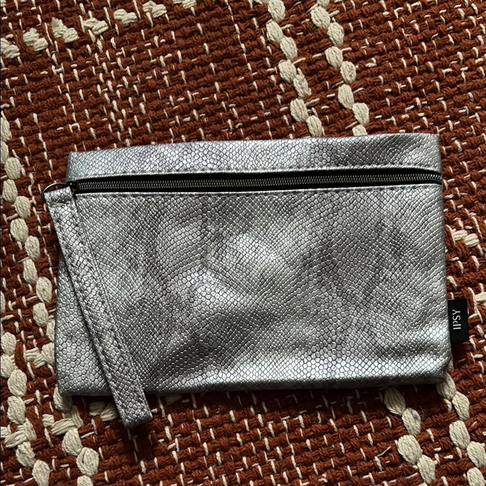 Ipsy Makeup Bag 🐍 4 for $10